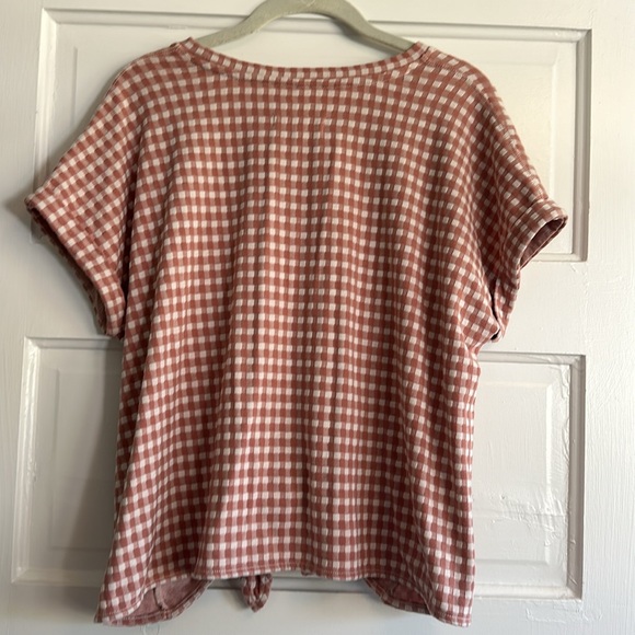 Lou and Grey Gingham Tie Front Top - Picture 6 of 7